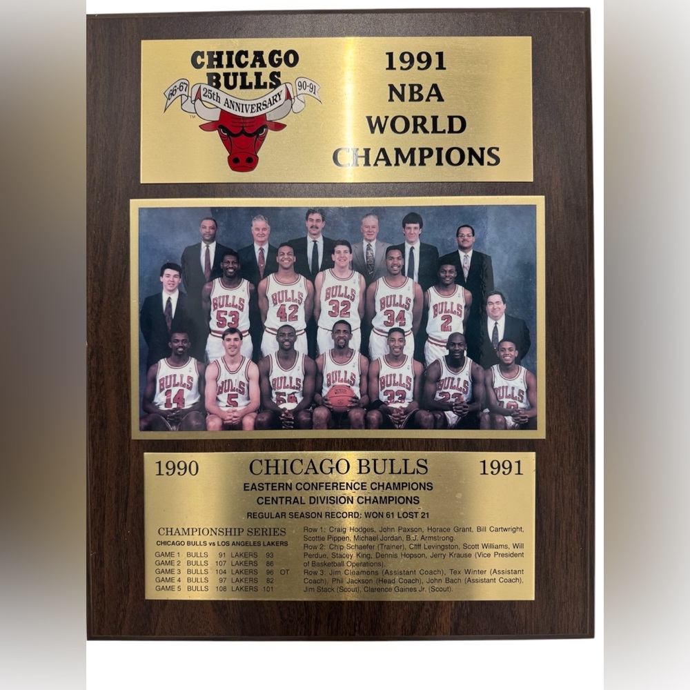 Chicago Bulls Commemorative 1990 -1991 Official License NBA Championship Plaque